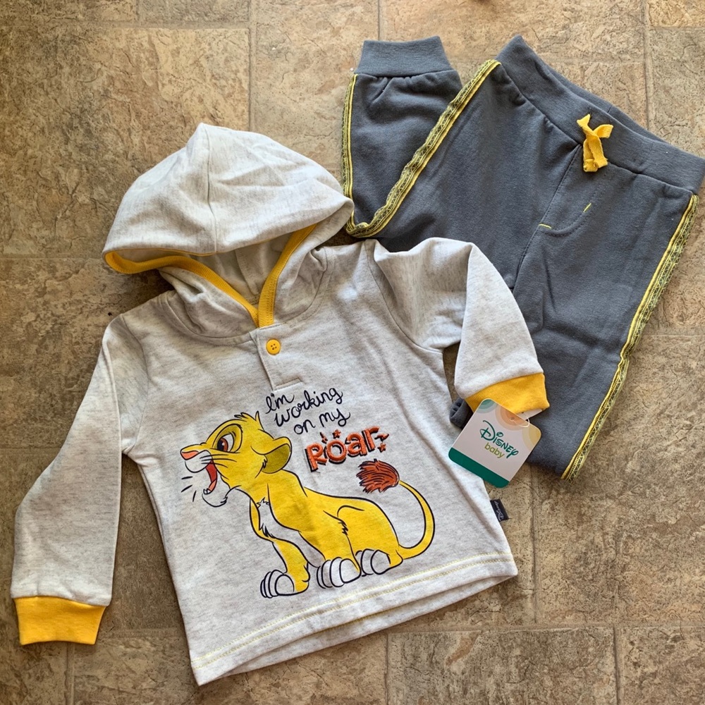 Disney Lion King Baby Track Suit Simba 2pc NWT